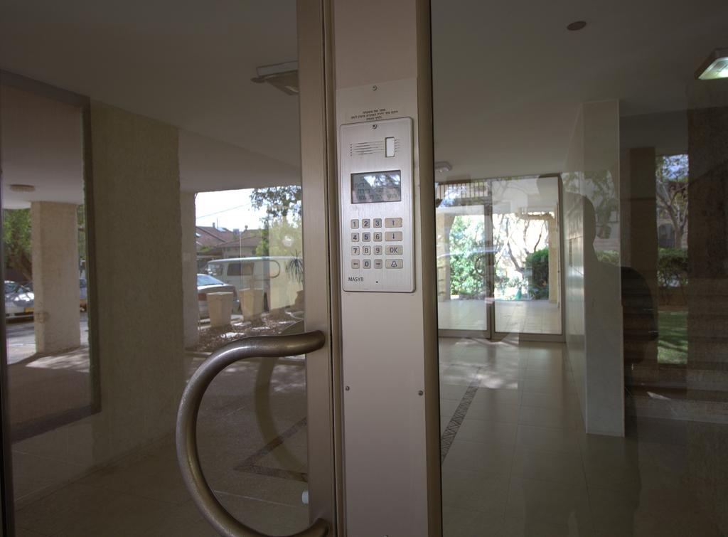 Kfar Saba View Apartment Phòng bức ảnh