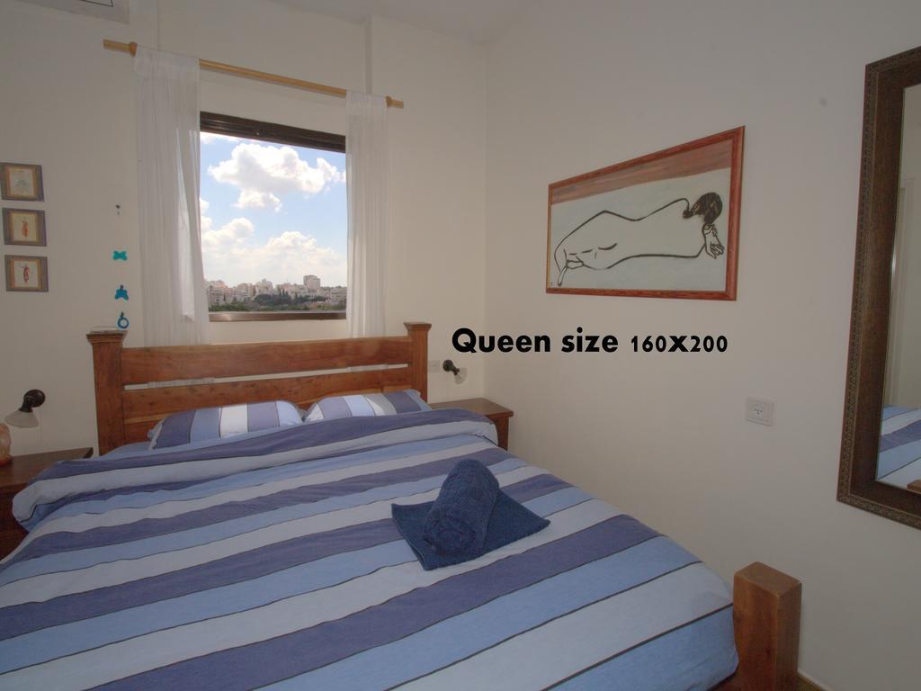 Kfar Saba View Apartment Phòng bức ảnh