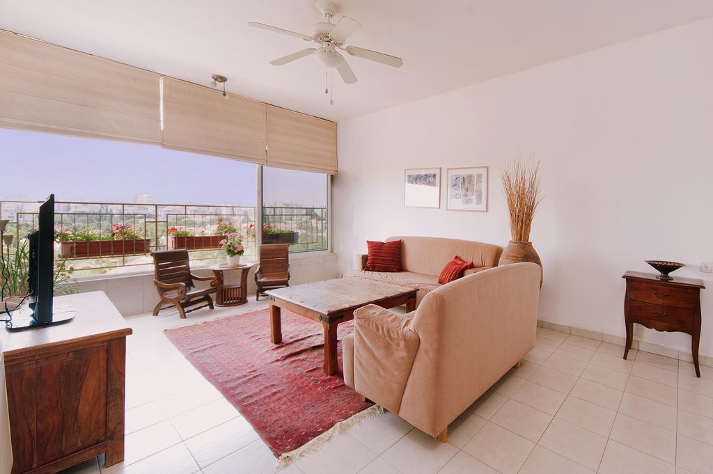 Kfar Saba View Apartment Phòng bức ảnh