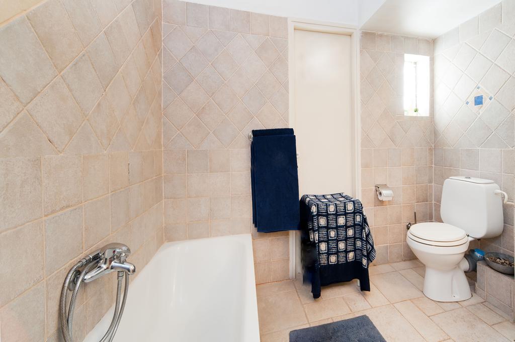 Kfar Saba View Apartment Phòng bức ảnh